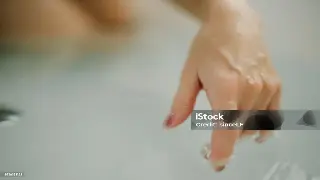 告别无效按摩！南宁资深老中医私藏的3个按摩手法精髓，让你按一次就上瘾！